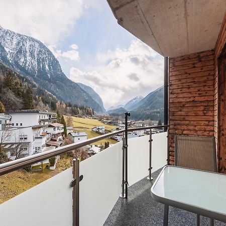 Herzblut Wohlfuehl Appartements Oetz Exterior foto
